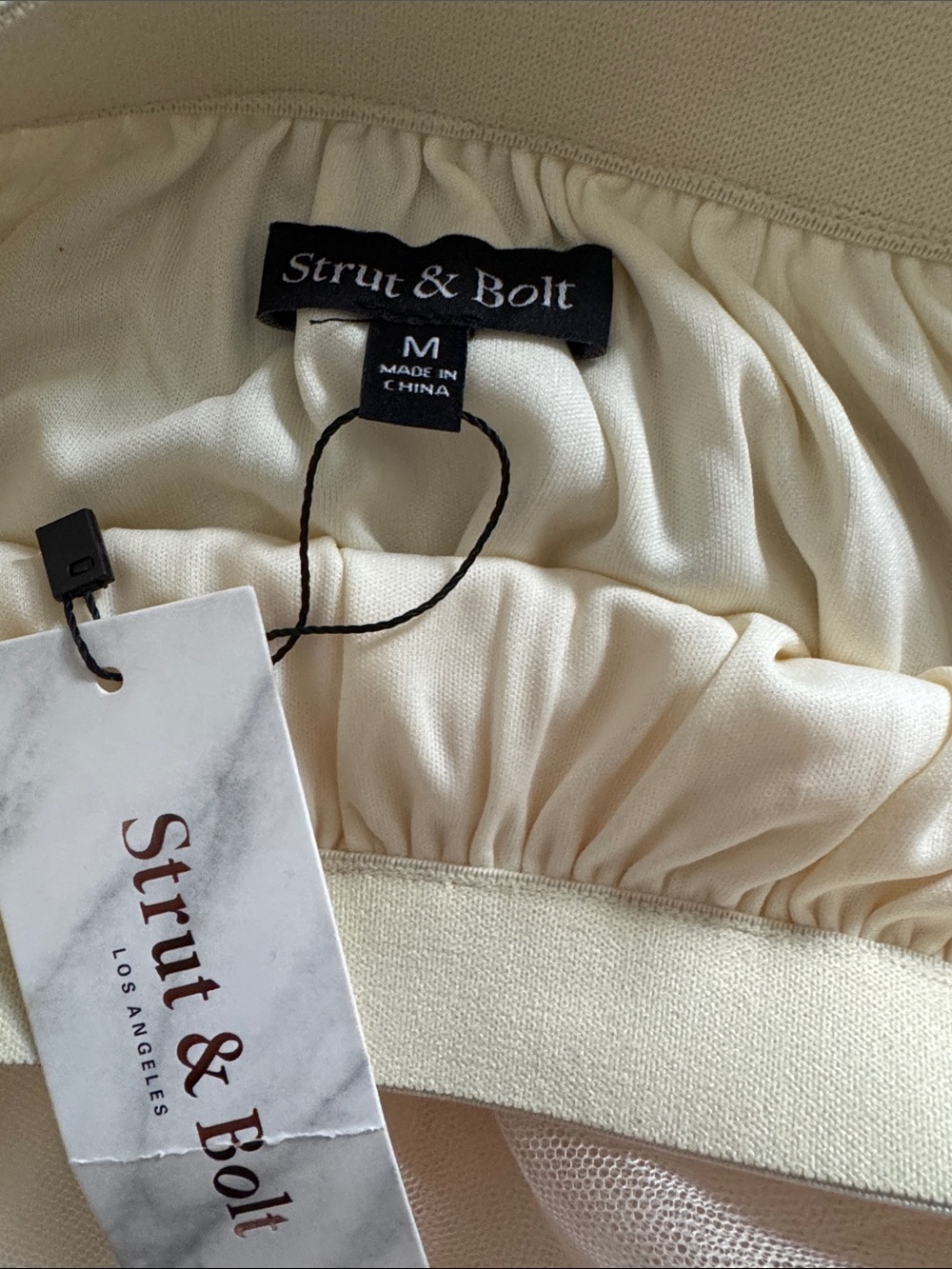 Strut & Bolt lined tulle skirt in a creamy color - Picture 5 of 5